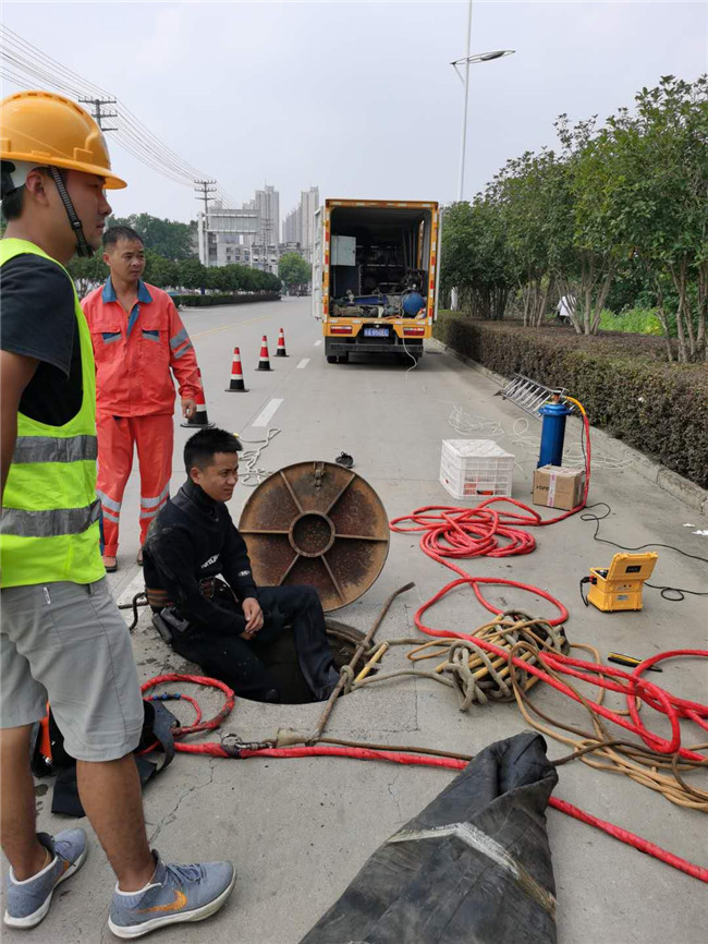 东河翻衬法管道修复技术主要工序